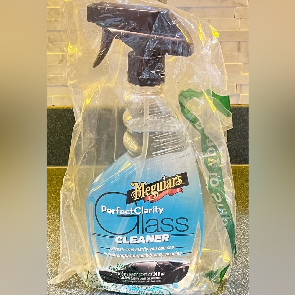 NEW Meguiar's perfect clarity glass cleaner pro strength streak free 24 fl oz